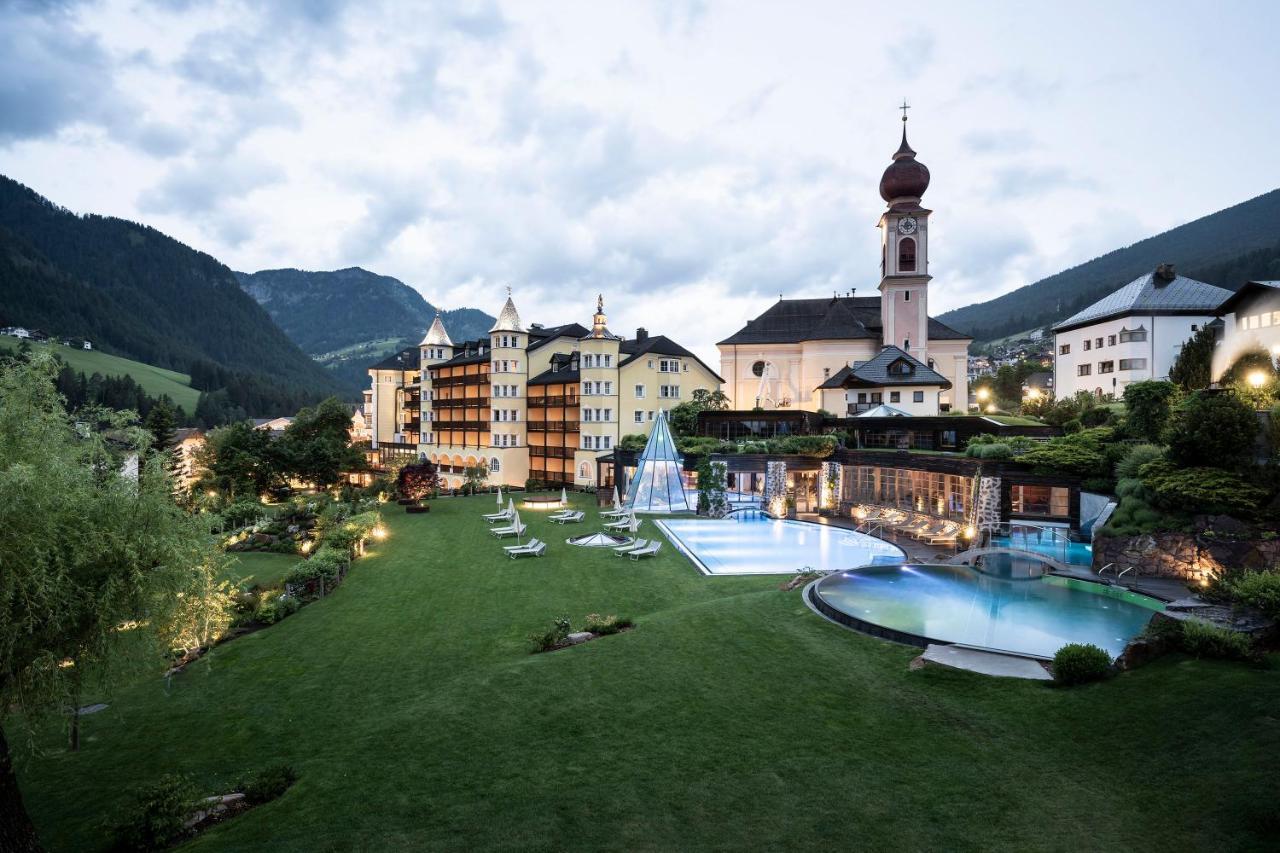 Adler Spa Resort Dolomiti Ортизеи Экстерьер фото